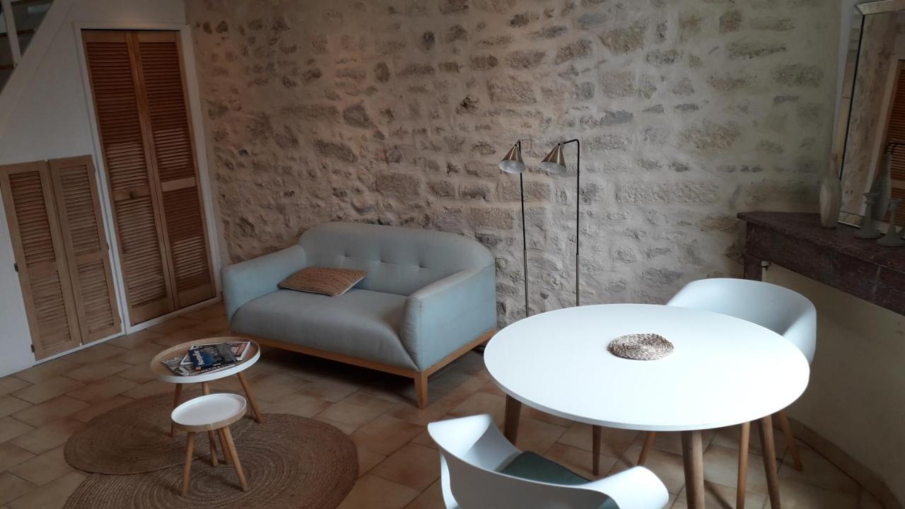 Appartement Centre-Ville Avec Terrasse Montpellier Buitenkant foto
